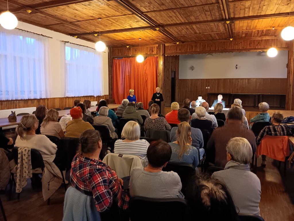 Teatr przy stoliku